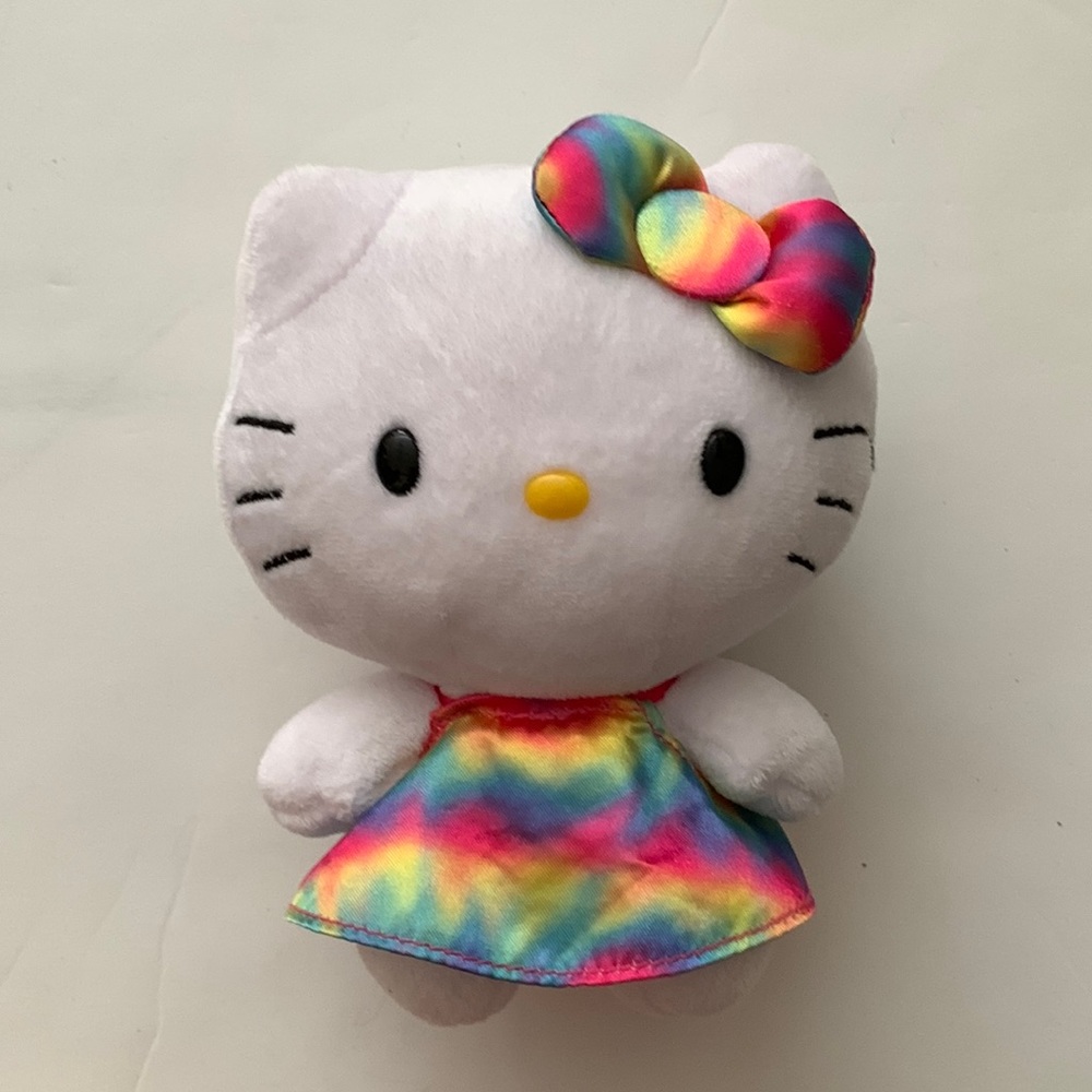 Hello kitty, plush 6 1/2 inches with adorable dress and bow NEW